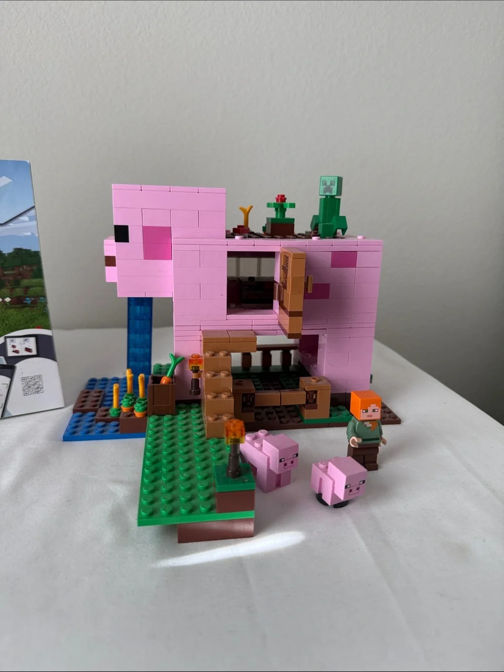 LEGO 21170 Minecraft The Pig House